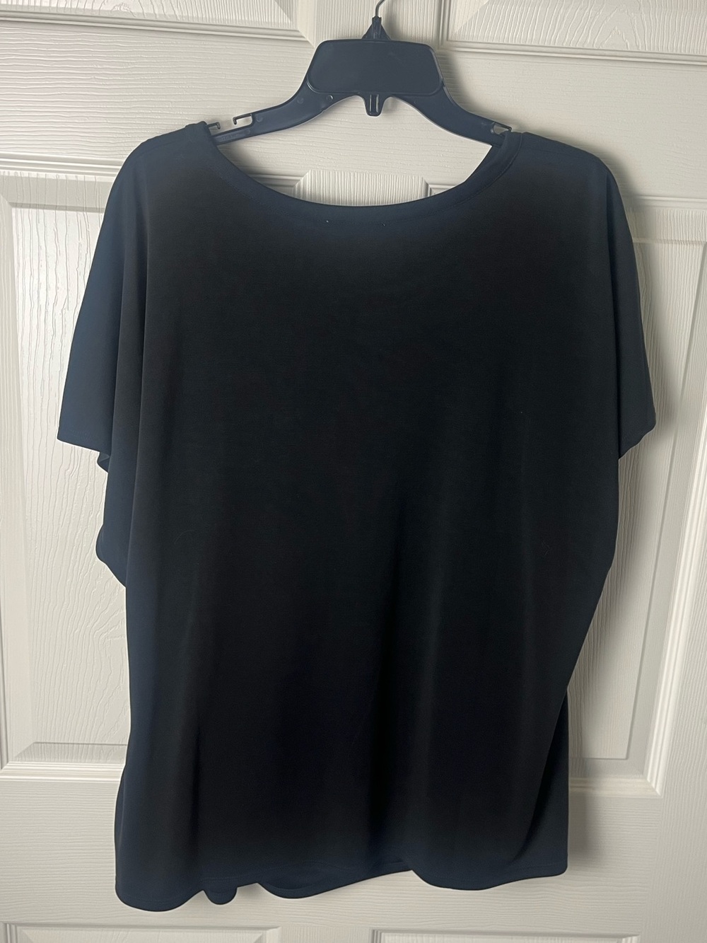 Black Short-Sleeve Side-Tie Knit Top - Picture 4 of 4